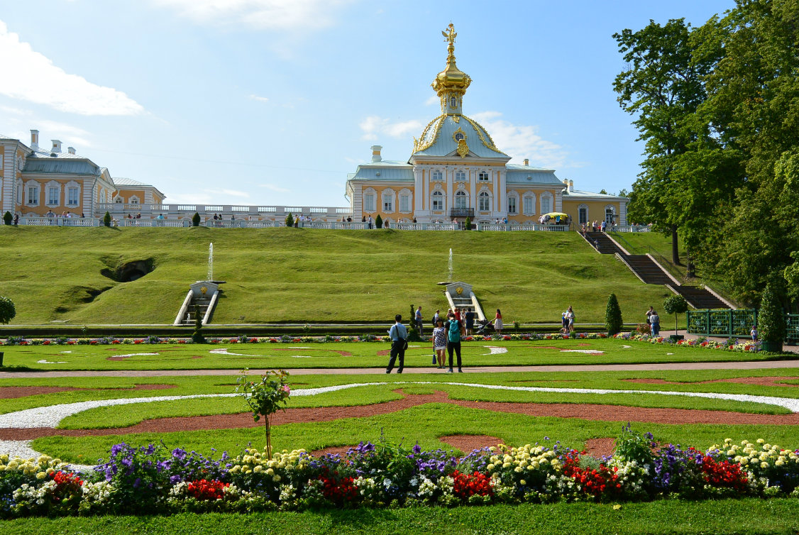 Государевы потехи в петергофе фото