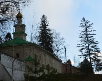 Авраамиево-Чухломский монастырь