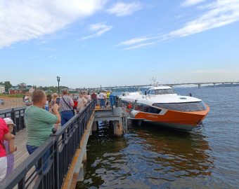 Судно на подводных крыльях «Капитан Полуэктов» прибыло в Кострому 5.07.24