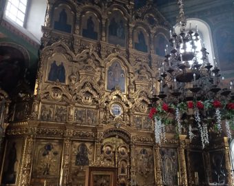 иконостас в Александро-Антониновском храме. Фото А. Фишер
