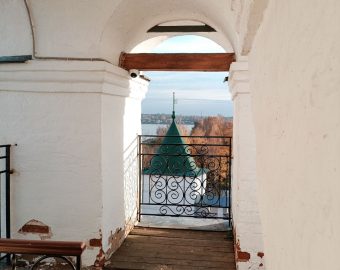 Спуск подъем на колокольню Ипатьевского монастыря